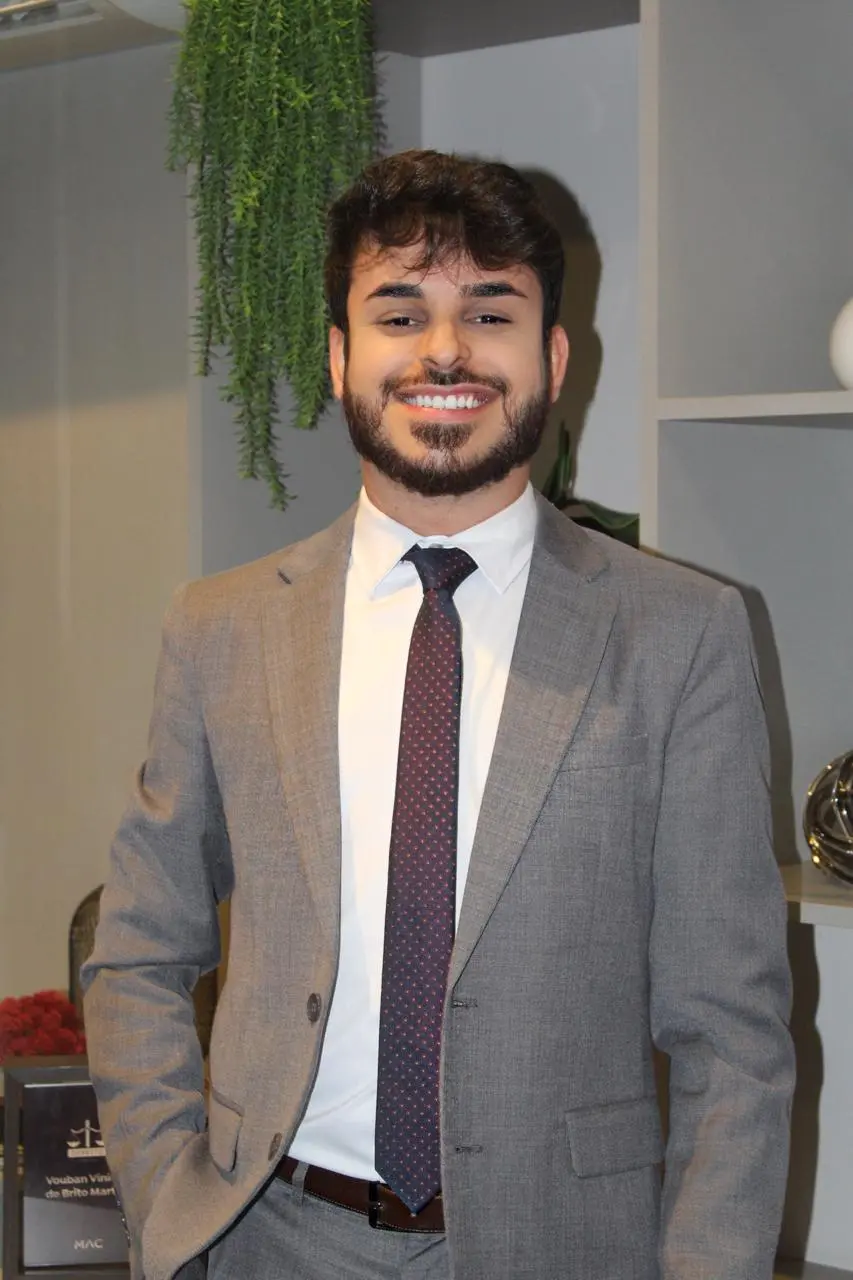 Vouban Vinícius de Brito Martins